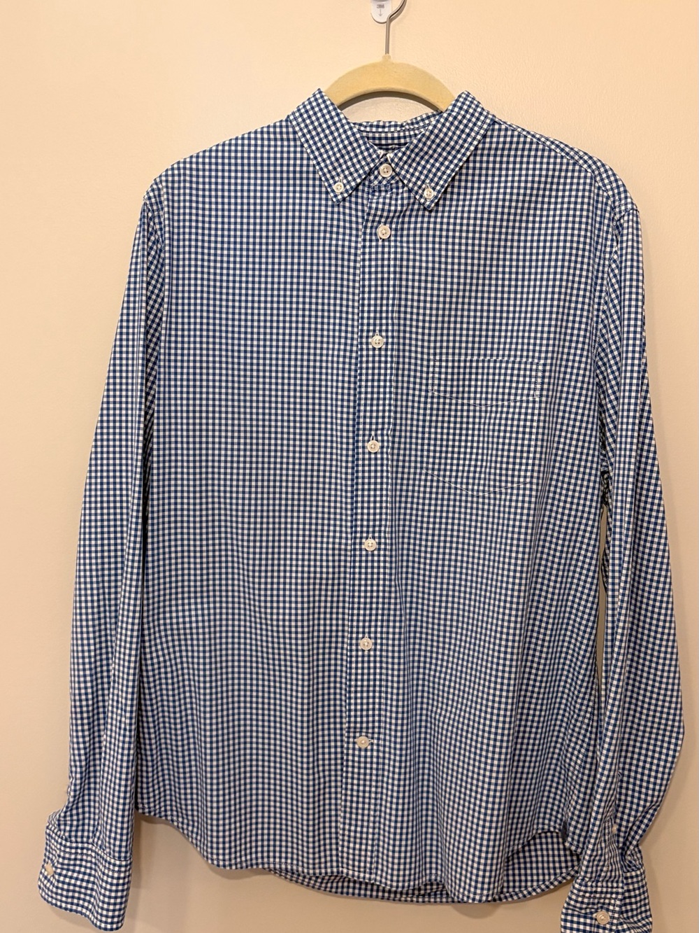 GAP Mens Medium Classic Blue & White Gingham Button-Down Shirt -100% Cotton - Picture 2 of 14